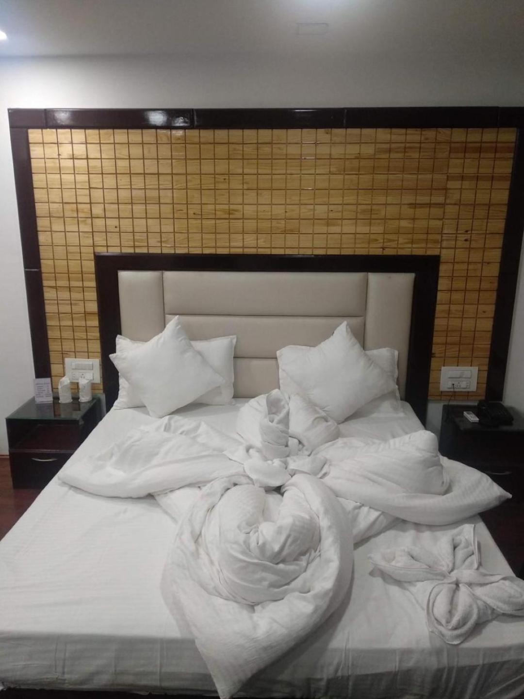 Hotel Bliss , Islamabad Екстериор снимка
